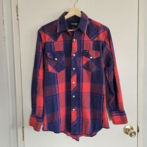 Wrangler Pearl Snap Front Shirt  Men's 16-34 X-Long Tails Red And Blue Plaid